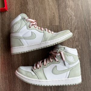 Jordan 1 Seafoam Women’s 8.5
